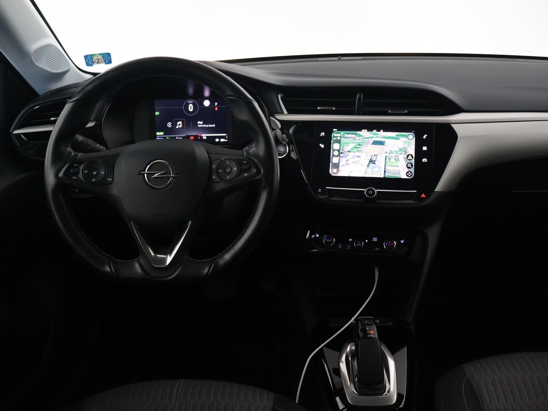Opel Corsa-e EDITION 50 kWh + STOEL/STUURWIELVERW. | APPLE C, Gebruikt, Stoelverwarming, Wit, Origineel Nederlands