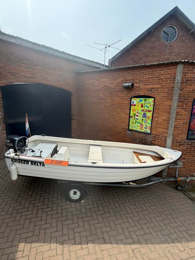 Kruger 420 selva 15pk 4 takt inc stallings trailer €3250,-, Ophalen, 10 tot 30 pk, Zo goed als nieuw, 3 tot 6 meter