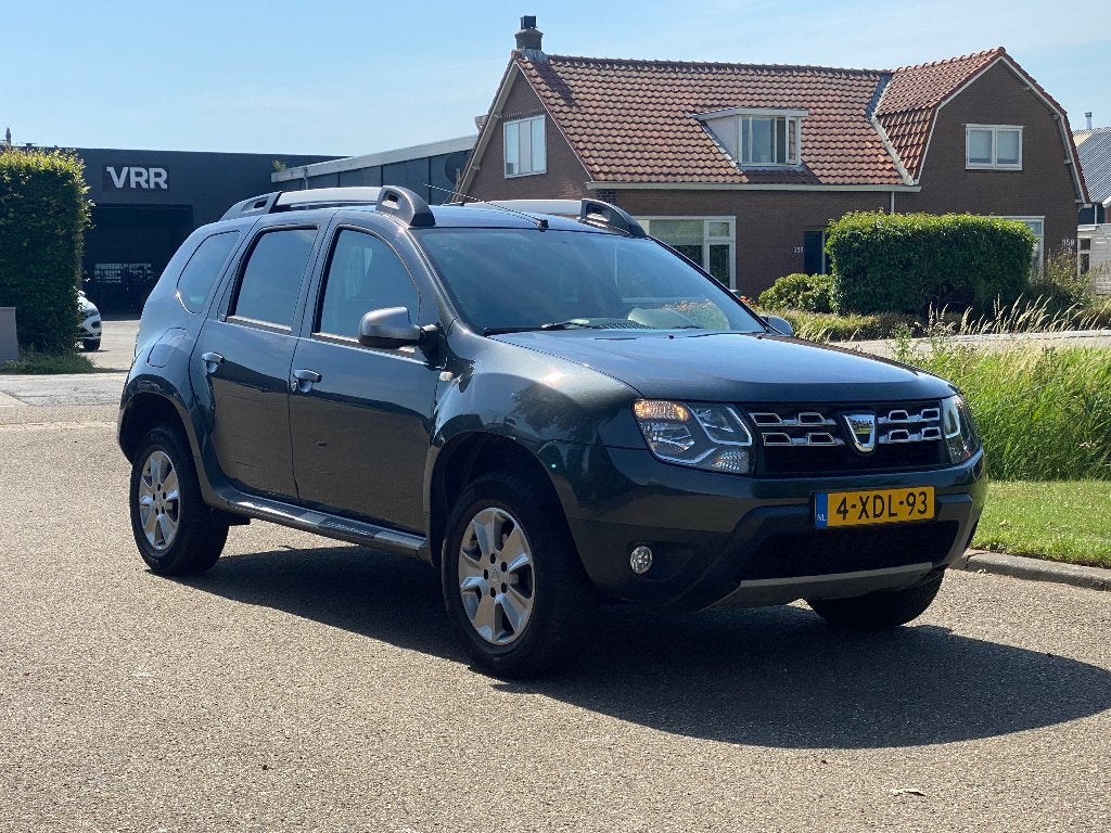 Dacia Duster 1.2 TCE 125 4X2 2014 Grijs 149443 Km Nap Airco, Voorwielaandrijving, Zwart, 4 cilinders, Duster