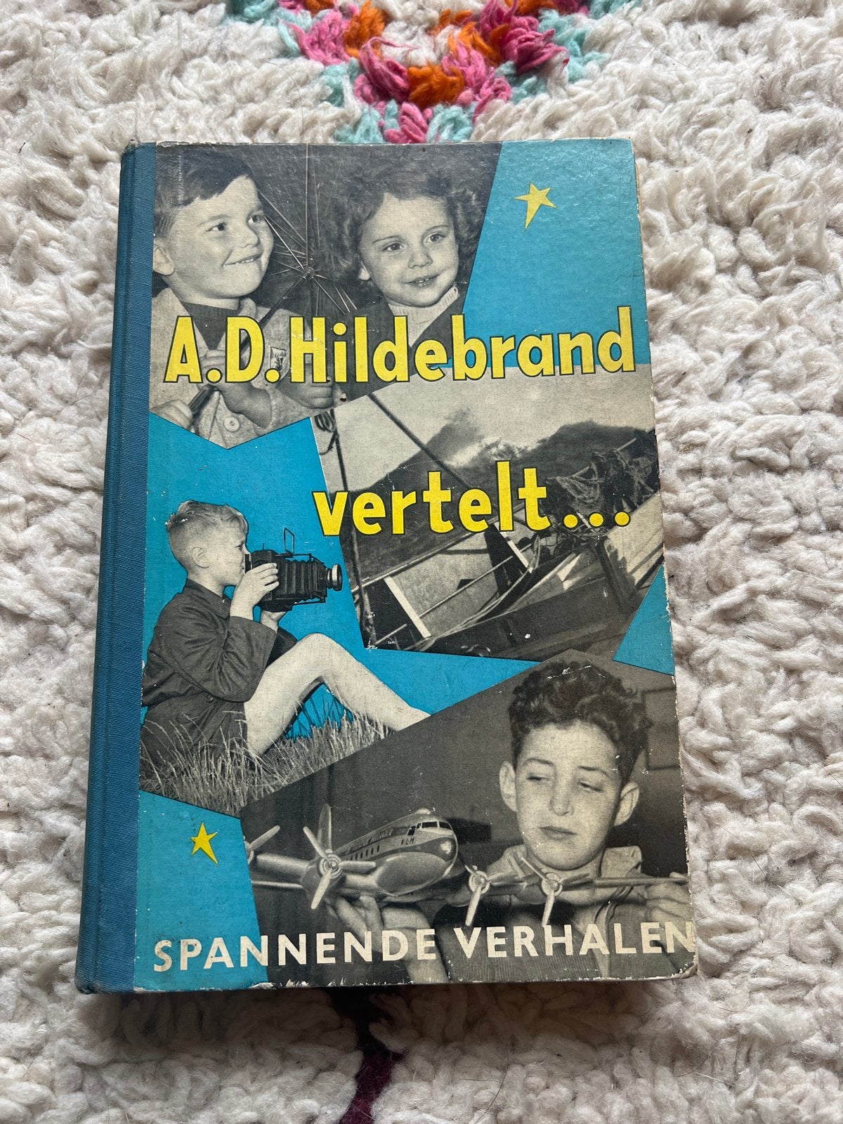 A.D. Hildebrand Vertelt... Spannende Verhalen, Ophalen of Verzenden, Gelezen