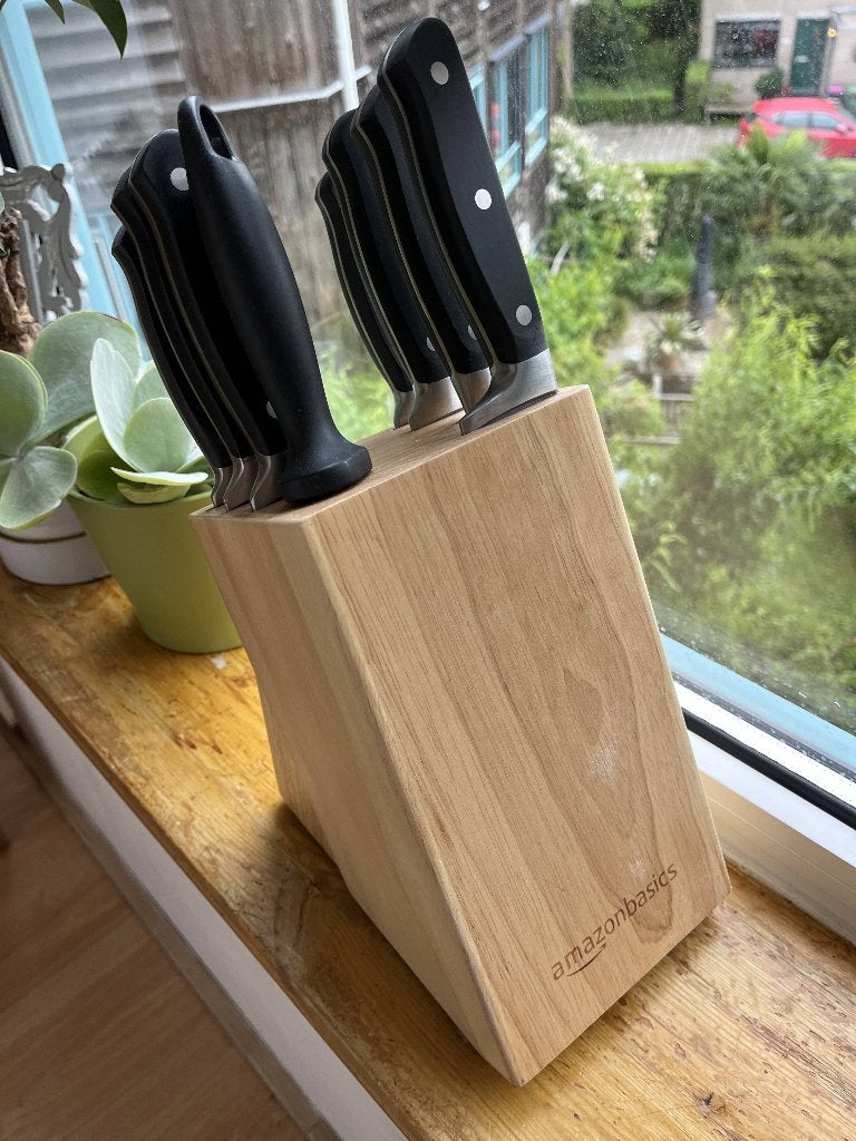 Amazon Basics Premium knife block (messen), Ophalen, Bestekset, Zo goed als nieuw, Rvs of Chroom