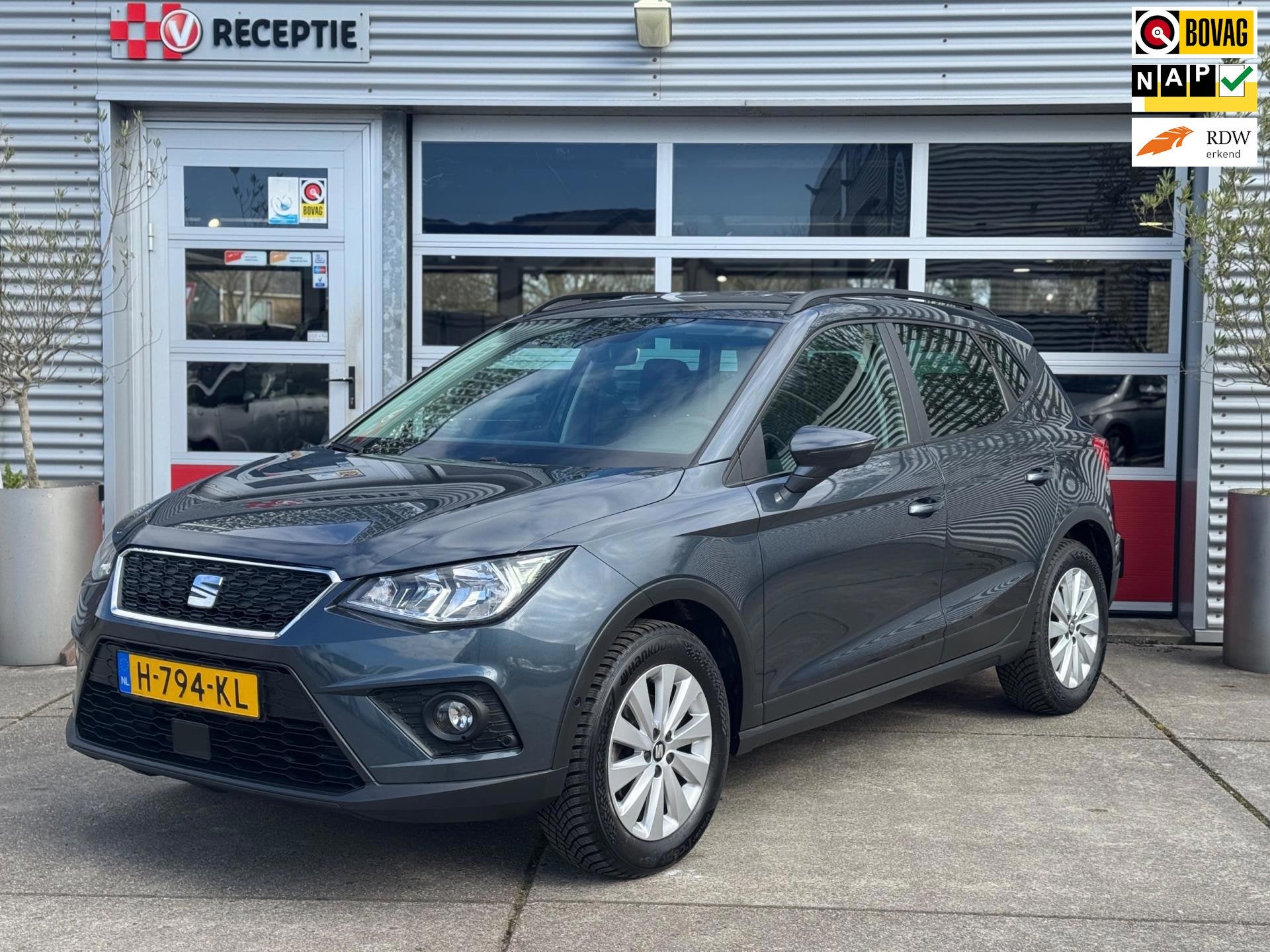 Seat Arona 1.0 TSI Style Business Intense / Navi / A.Cam / C, Auto's, Voorwielaandrijving, Dealer onderhouden, Automatische klimaatregeling