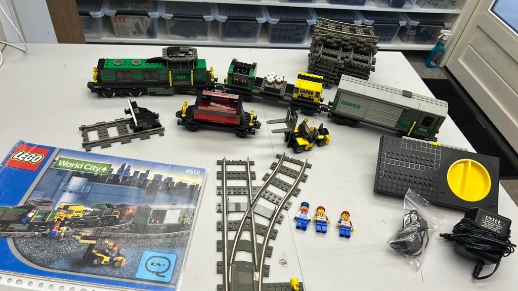 SB2743 Lego trein 9 V 4512 compleet + boekje. Zeer netjes, Ophalen of Verzenden, Zo goed als nieuw
