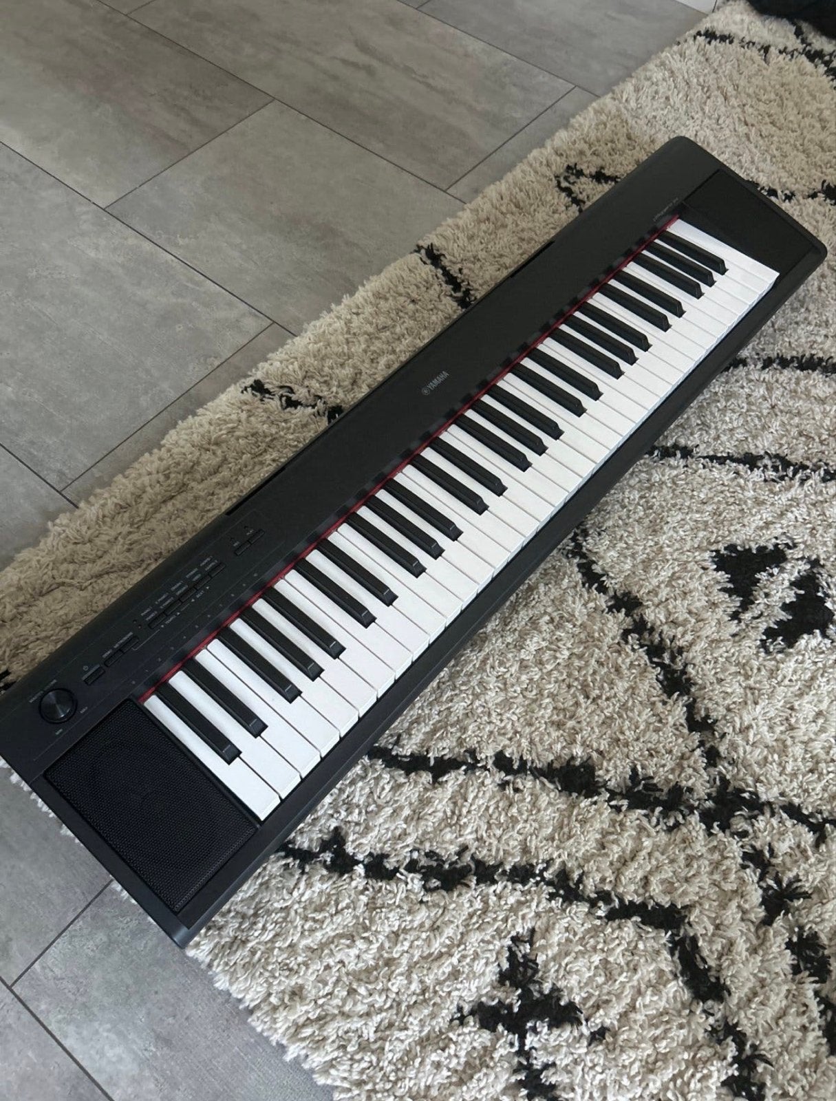 Yamaha Digitale Piano - Zo goed als nieuw. Doe een goed bod!, Muziek en Instrumenten, Keyboards, 61 toetsen, Yamaha, Ophalen of Verzenden