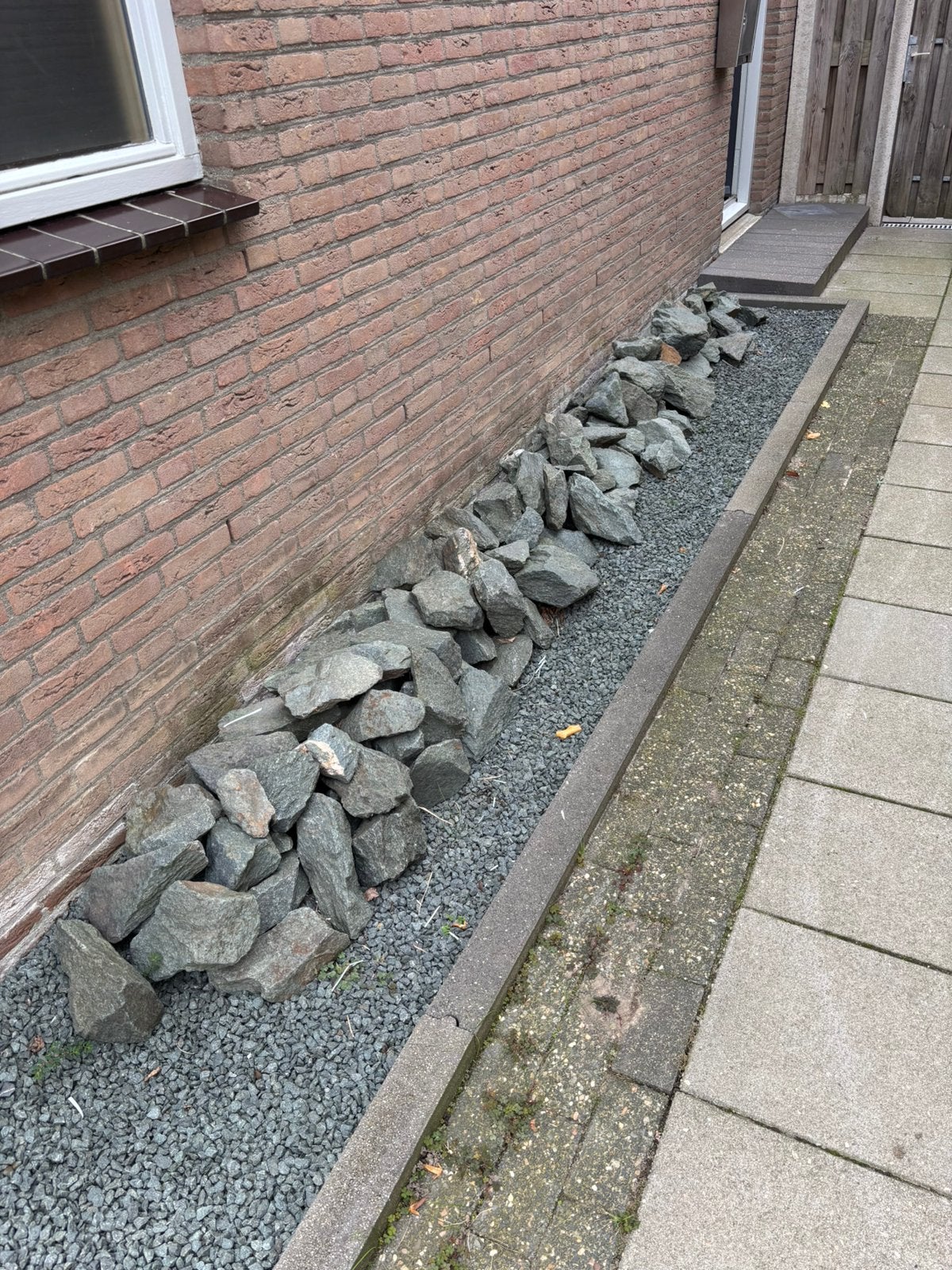 Gratis natuurstenen / sierstenen – flinke partij, Ophalen, Graniet, Blauw, Zo goed als nieuw