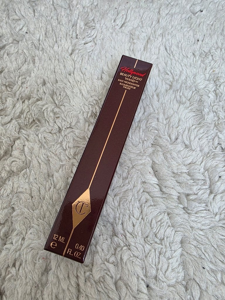 Charlotte Tilbury Beauty Light Wand in 'Spotlight', Sieraden, Tassen en Uiterlijk, Uiterlijk | Cosmetica en Make-up, Verzenden