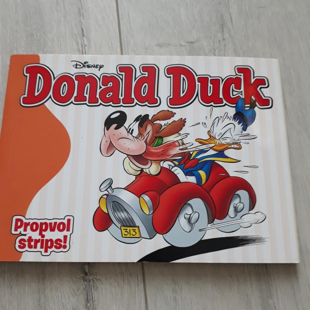 Donald Duck: Propvol Strips! - Boordevol avonturen, Eén stripboek, Ophalen of Verzenden, Gelezen, Walt Disney