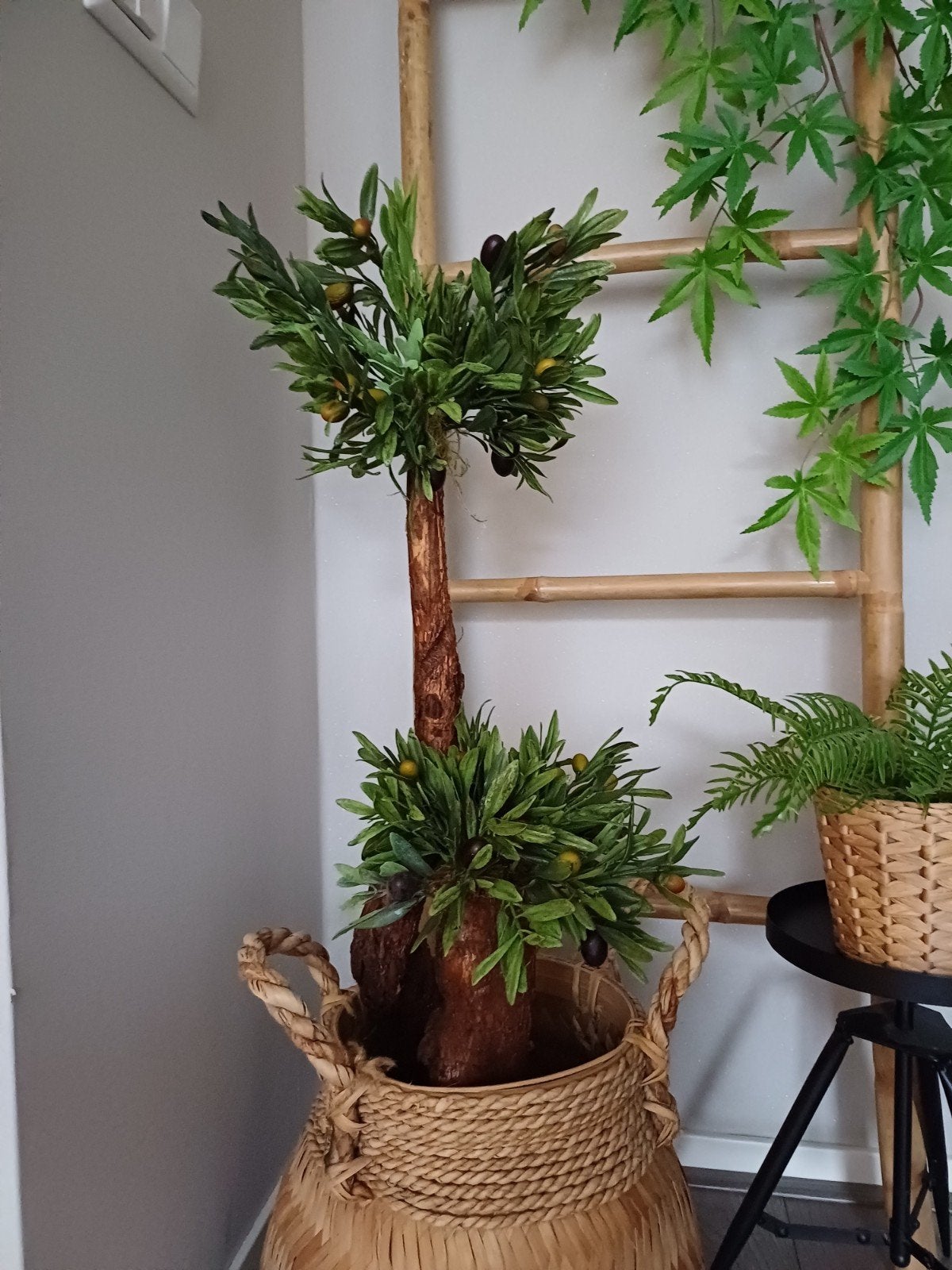 Decoratieve Olijfboom 80 cm - Realistische Uitstraling, Ophalen of Verzenden, Nieuw, Binnen