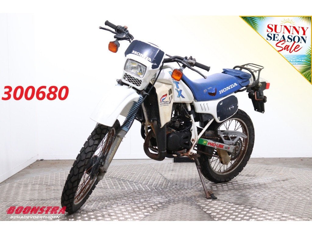 Honda mtx50 (bj 1985), Fietsen en Brommers, Brommers | Oldtimers, Overige merken, Dopplerlaan 4
9207HC  DRACHTEN, NL, Boonstra Schadevoertuigen
