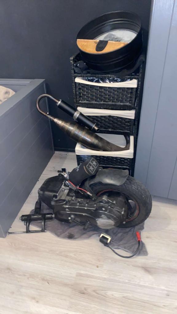 Skr 183cc stage 2 blok, Ophalen, Zo goed als nieuw, Blok