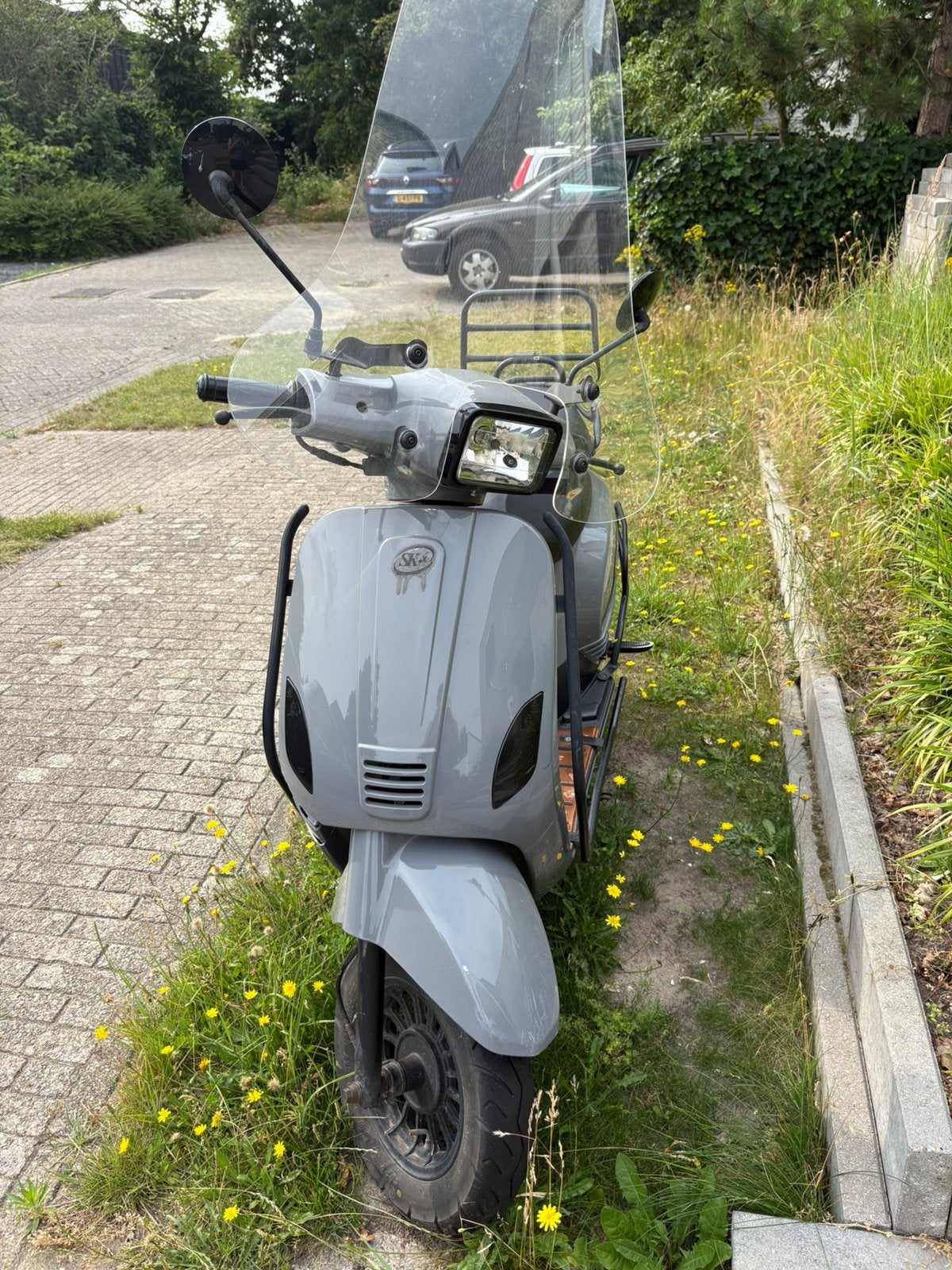 Scooter grijs (blauw kenteken), Fietsen en Brommers, Gebruikt, Benzine, Ophalen, Overige merken
