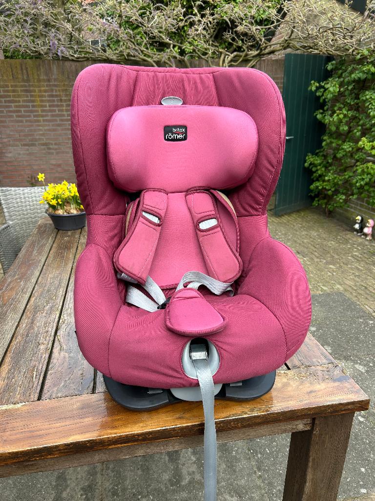 Britax Römer Black Series autostoel Wine Rose, Ophalen, Romer, 9 t/m 18 kg, Slaapstand