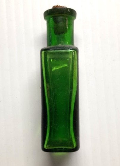 Antiek groen Apothekersflesje met kurk – Prachtig bodemmerk, Ophalen of Verzenden