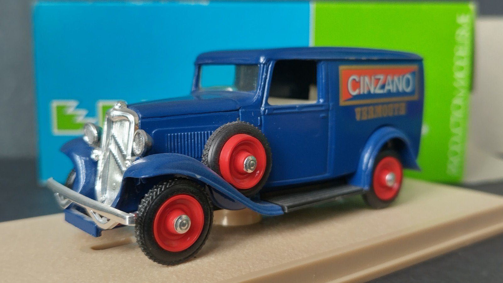 Citroen 500 Kgs Cinzano 1934 1:43 Eligor Pol, Overige merken, Auto, Verzenden, .