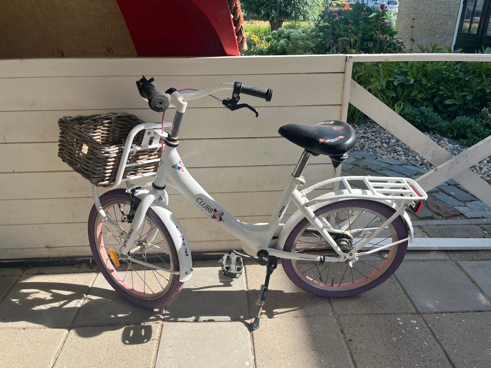 Alpina Kinderfiets met voordager en mandje, Ophalen, Zo goed als nieuw
