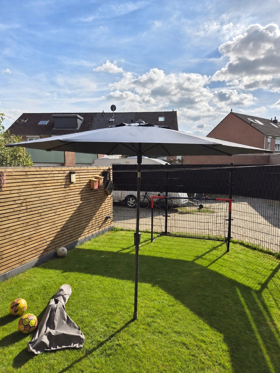 Madison Parasol Donkerblauw 300cm, Tuin en Terras, Ophalen, Kantelbaar, 2 tot 3 meter, Zo goed als nieuw