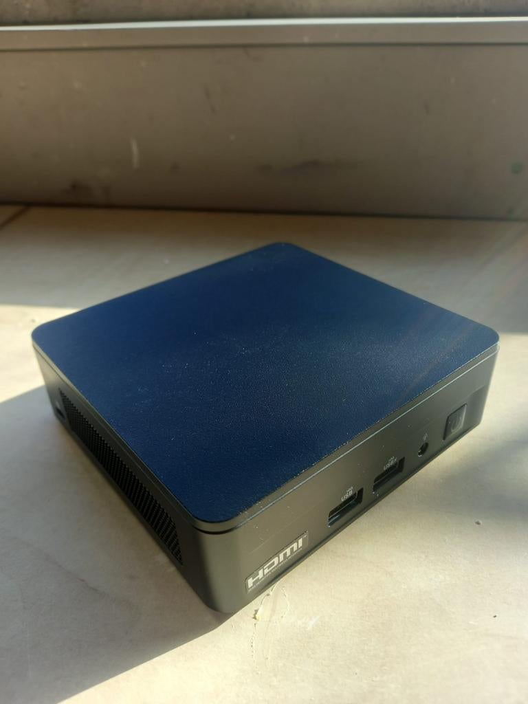 Intel NUC i5 Mini PC - 16GB RAM, 230GB opslag, Computers en Software, Desktop Pc's, Ophalen of Verzenden