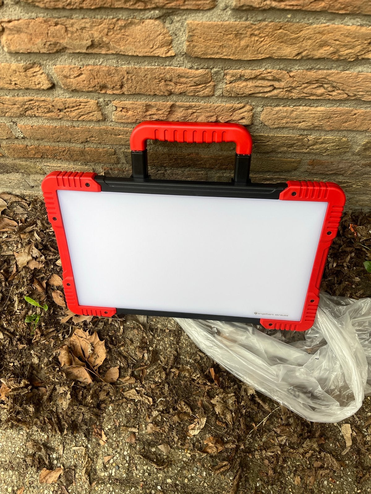 Krachtige 100w LED Bouwlamp met Stopcontacten, Met statief, Ophalen of Verzenden, Zo goed als nieuw, Lamp met armatuur