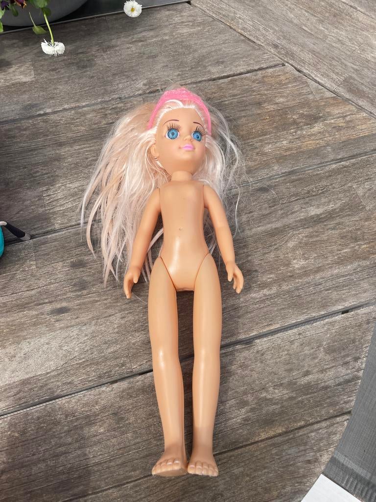 Blonde pop met blauwe ogen en roze haarband, Ophalen, Gebruikt, Overige typen