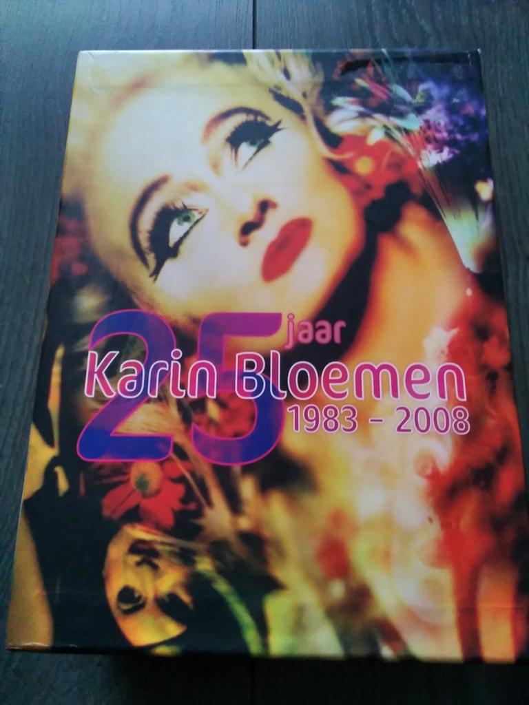 Karin Bloemen - 25 Jaar Karin Bloemen 1983-2008 (Boxset), Cd's en Dvd's, Dvd's | Tv en Series, Gebruikt, Alle leeftijden, Ophalen of Verzenden