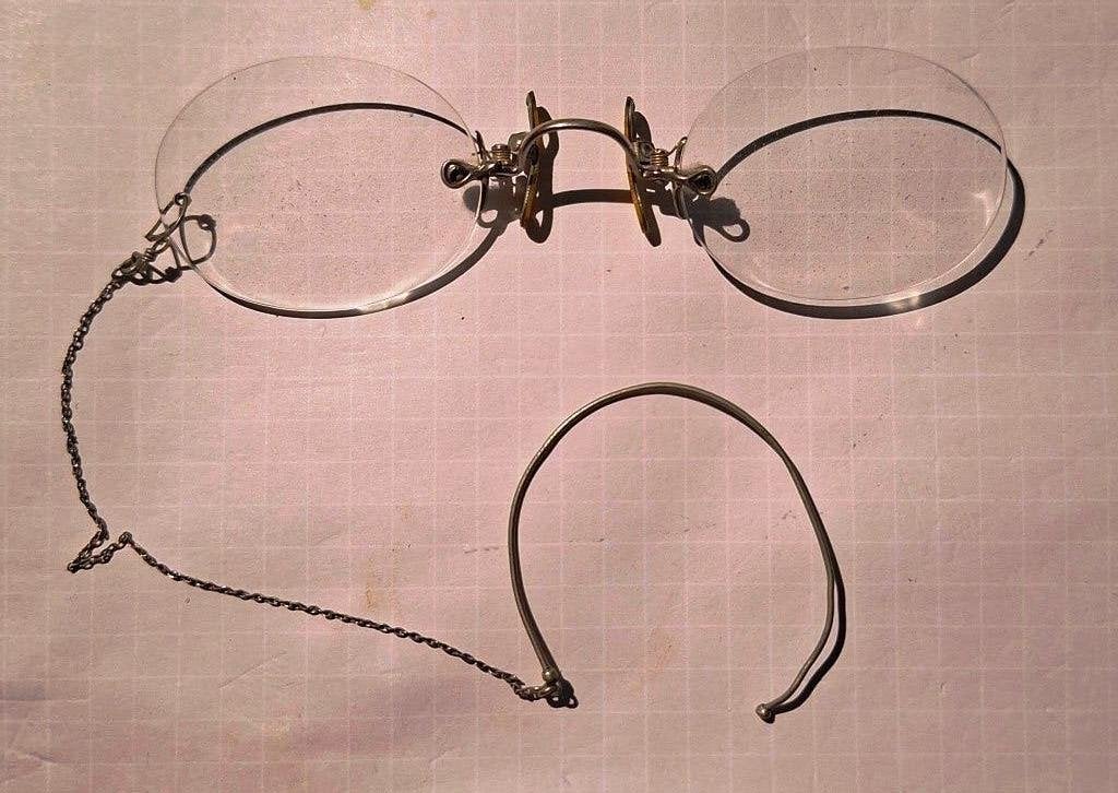 Te koop Pince nez, Ophalen of Verzenden