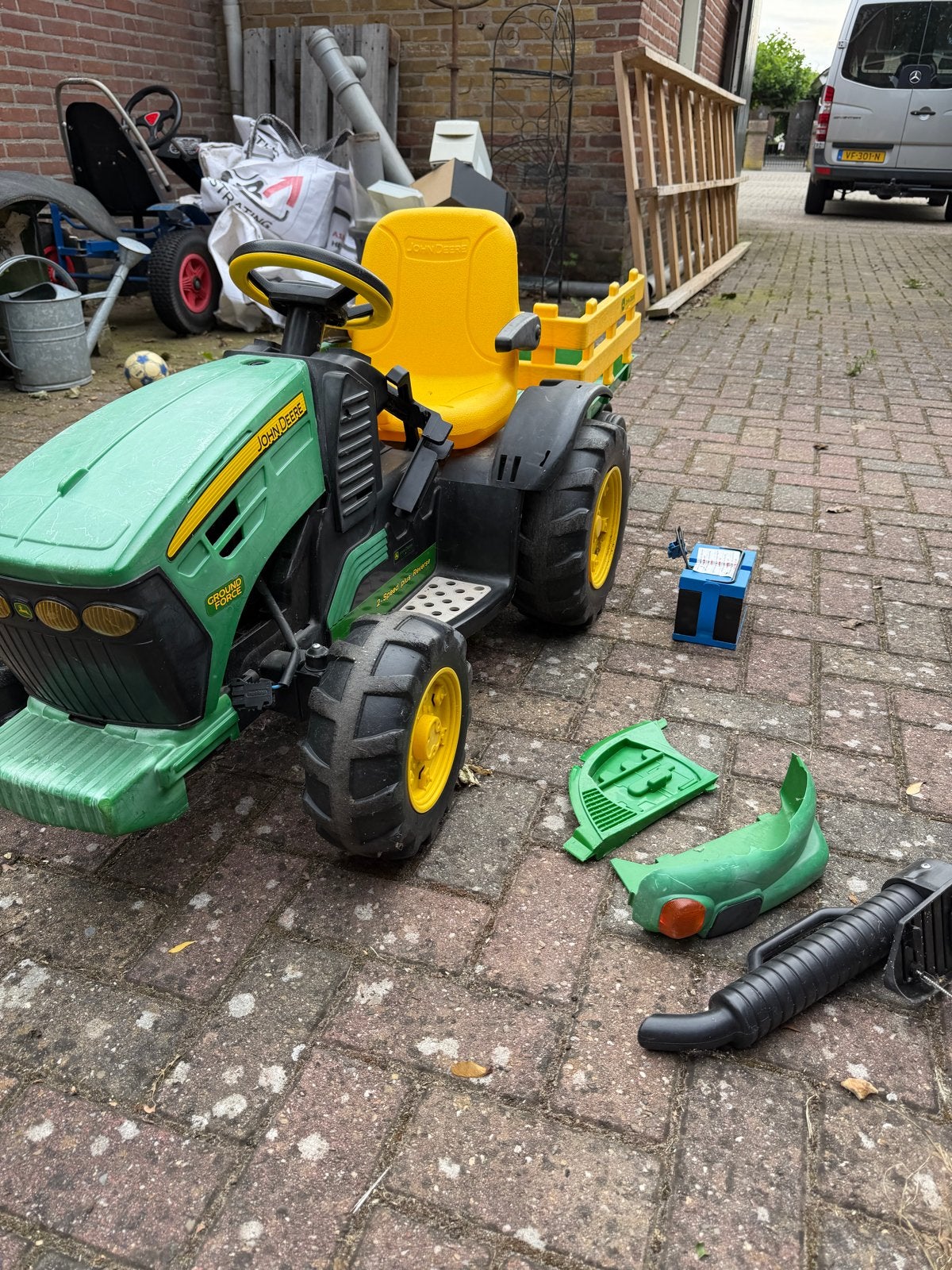 John Deere elektrische tractor Peg-Pérego - opknapper, Ophalen, Gebruikt