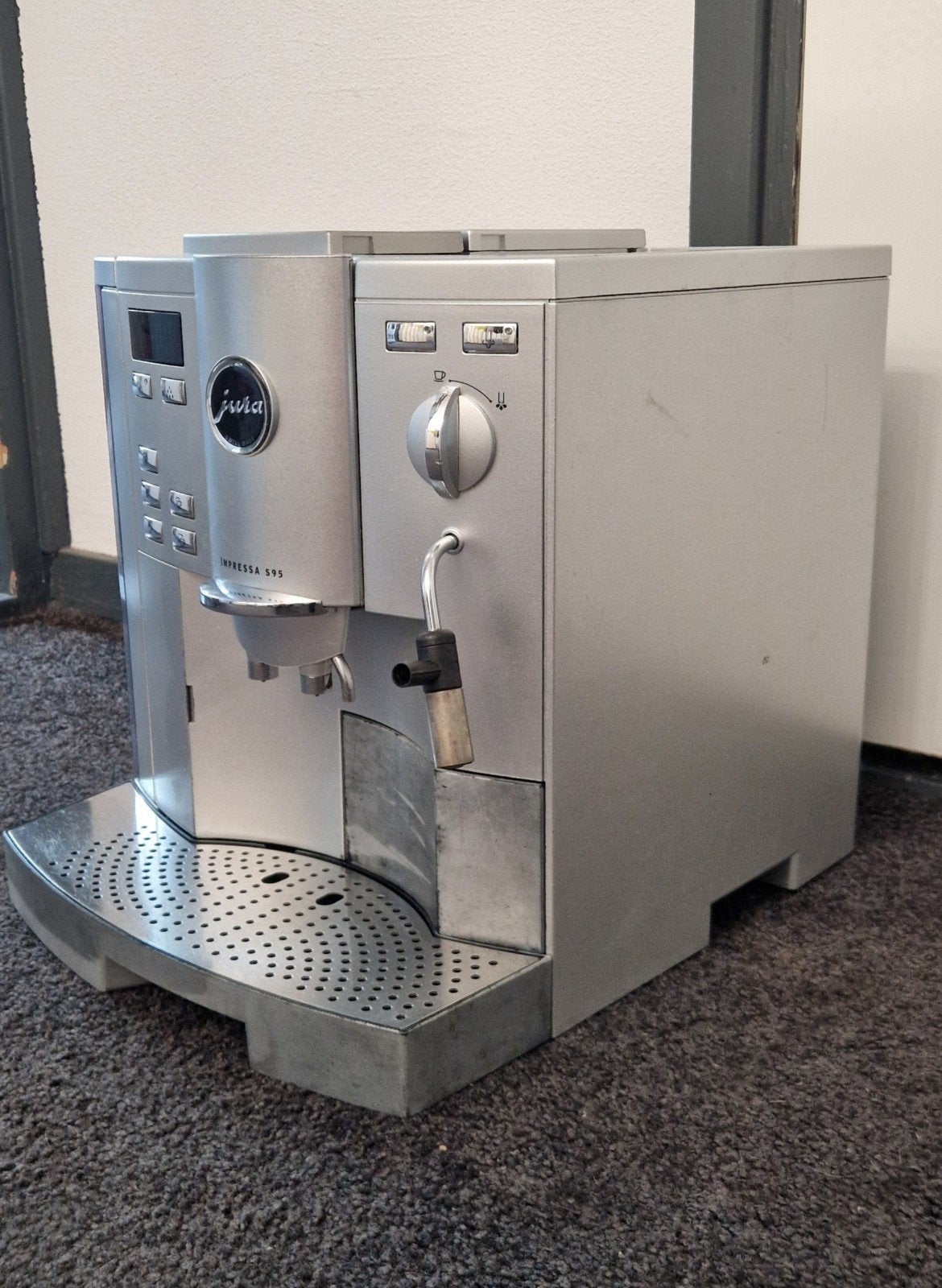 Jura S95 Koffiemachine - Defect voor onderdelen/reparatie, Witgoed en Apparatuur, Koffiezetapparaten, Koffiemachine, Niet werkend