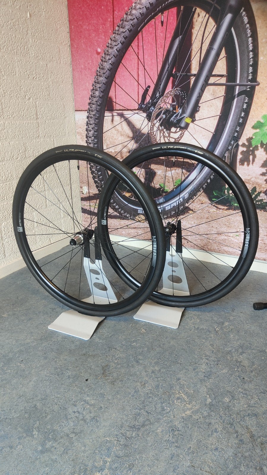 Microtech MR Lite Wielset met Continental Ultrasport Banden, Fietsen en Brommers, Wiel, Microtech, Overige materialen, Onbekend