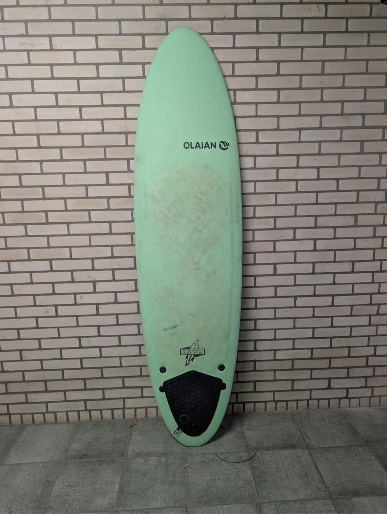 Olaian Surfboard 7'0 60L, Watersport en Boten, Golfsurfen, Ophalen, Gebruikt, Longboard, Met vinnen