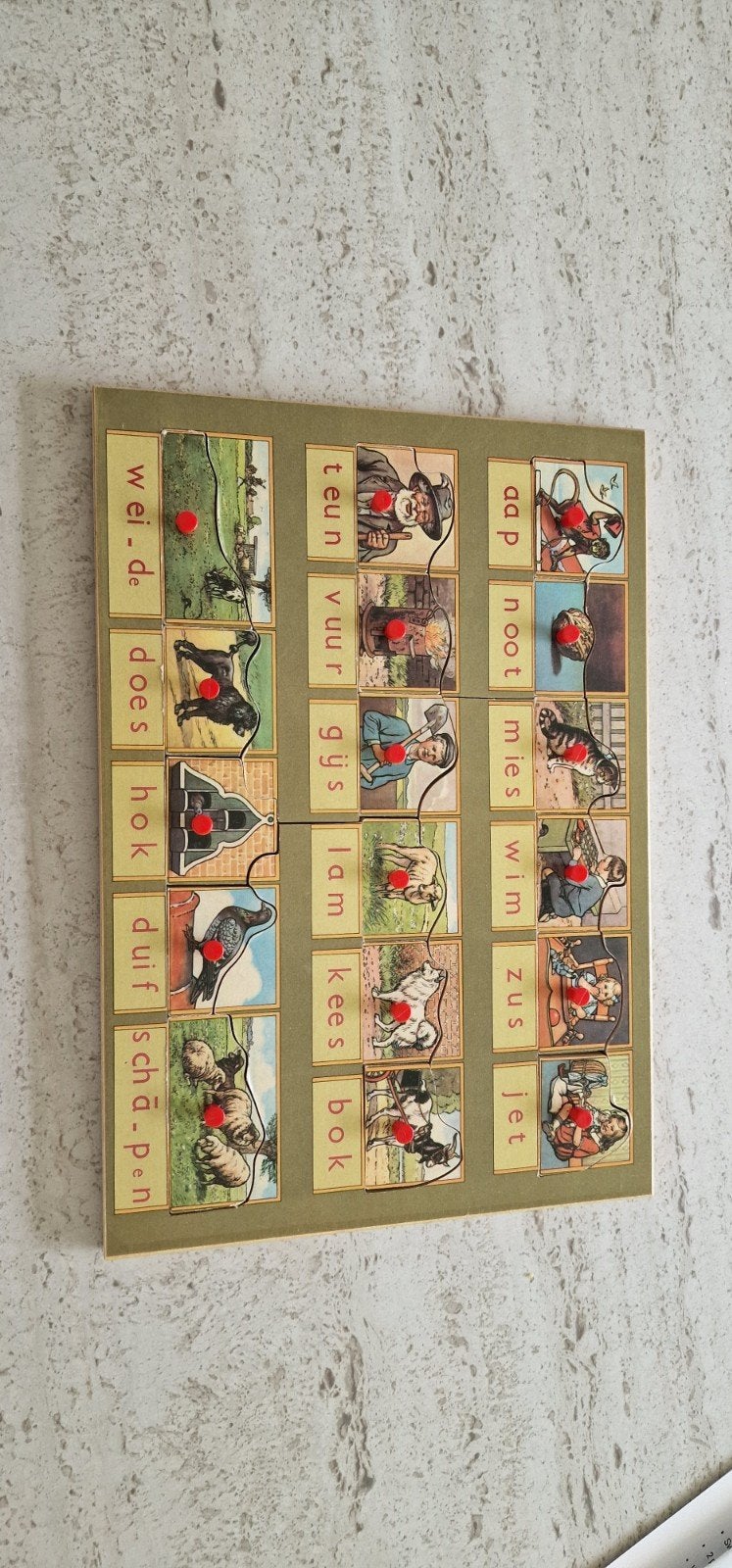 Aap noot mies puzzel, Ophalen, Overige thema's