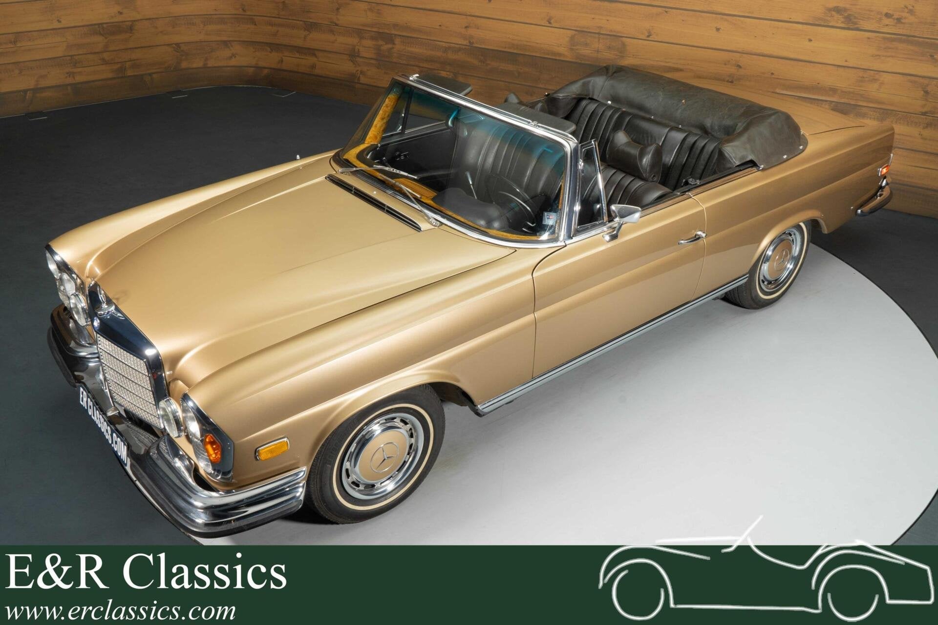 Mercedes 280 SE Flachkuhler Cabriolet | 1971, Auto's, Oldtimers, Achterwielaandrijving, Zwart, Overige carrosserieën, Bruin