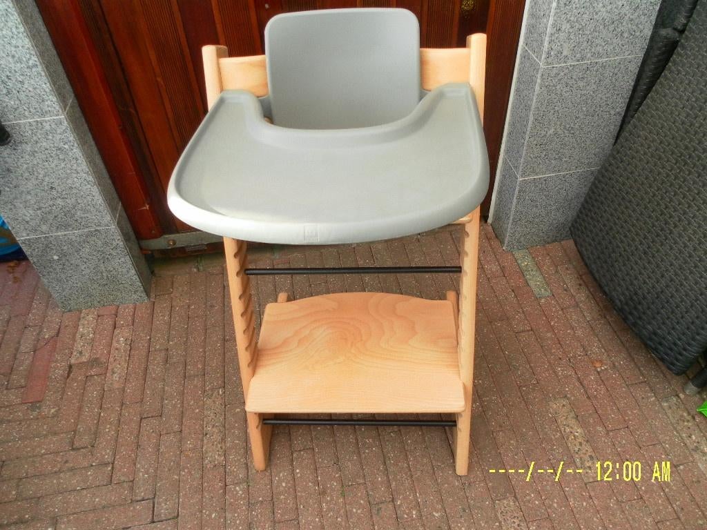 stokke trip trap tripp trapp stoel met babyset en blad, Ophalen, Zo goed als nieuw, Meegroeistoel, Afneembaar eetblad