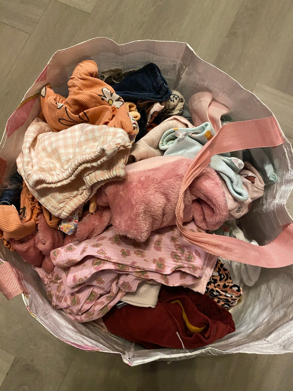 Groot kledingpakket babykleding 76 stuks maat 62-80, Kinderen en Baby's, Ophalen of Verzenden, Gebruikt, Overige maten