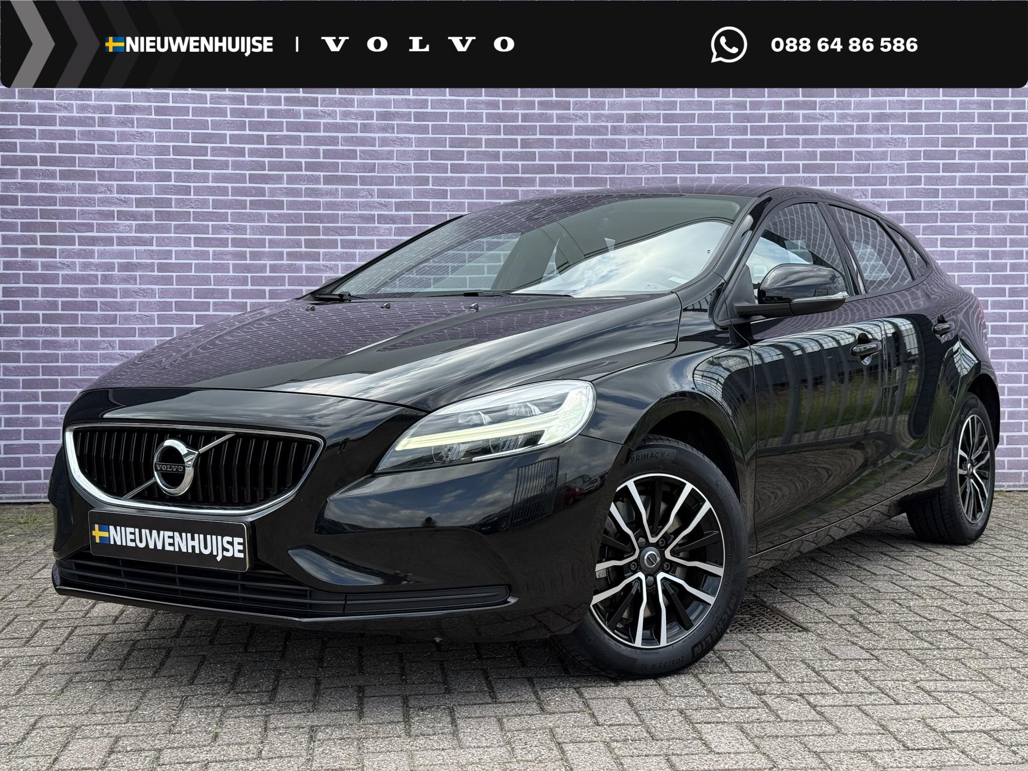 Volvo V40 1.5 T2 Polar+ | Automaat | Navigatie | Stoelverwar