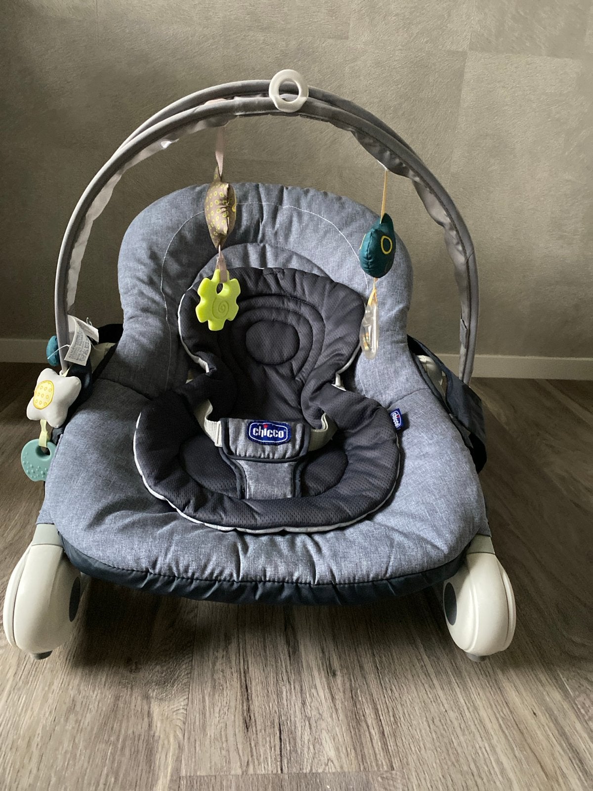 Chicco wipstoeltje met speelboog, Verzenden, Gebruikt