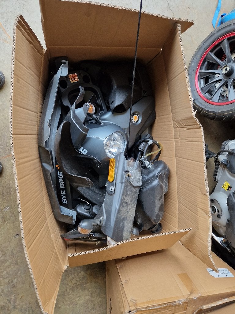 Onderdelen bye bike , sloop wiel , rem , kap , lamp , velg, Ophalen, Gebruikt, Overige typen, Overige merken