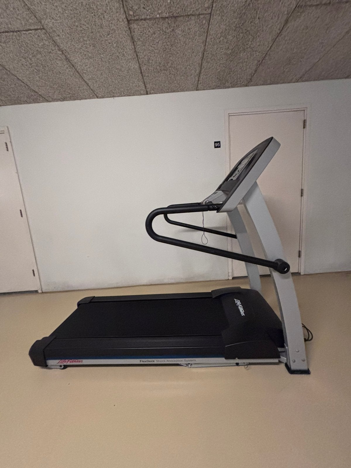 Life Fitness loopband F3 / FTR, Ophalen, Zo goed als nieuw