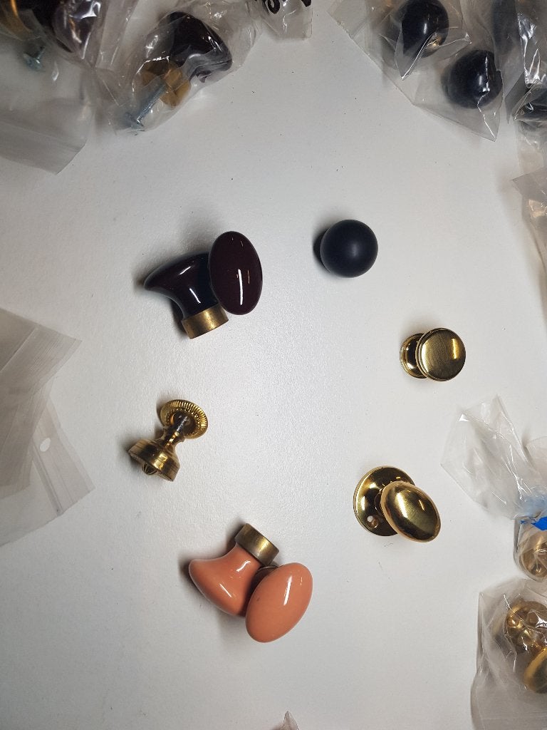 Klassiek deurbeslag, Antiek en Kunst, Antiek | Woonaccessoires, Ophalen of Verzenden