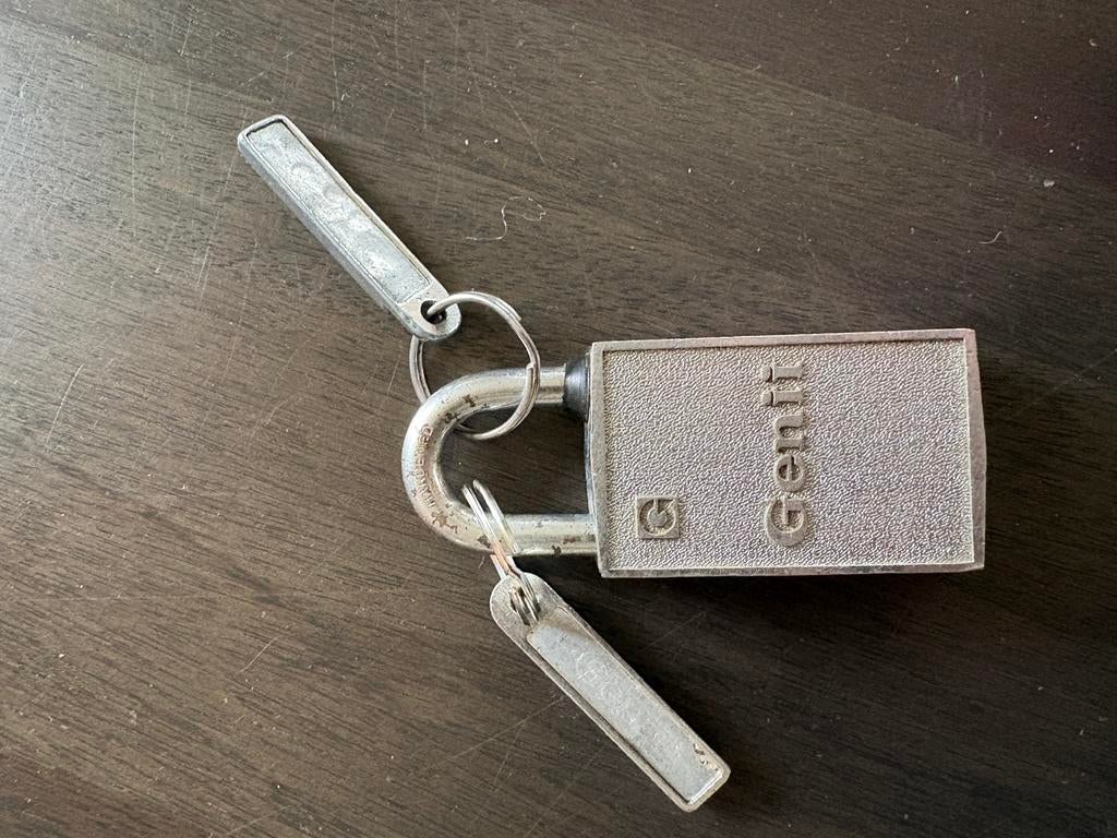 Genii magnetisch hangslot, Antiek en Kunst, Antiek | Gereedschap en Instrumenten, Ophalen of Verzenden