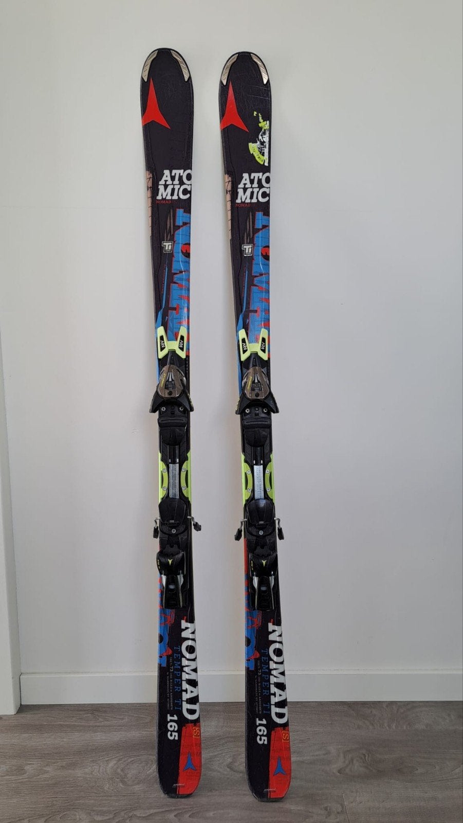 Atomic ski's + ski schoenen, Sport en Fitness, Ophalen, 160 tot 180 cm, Gebruikt, Atomic