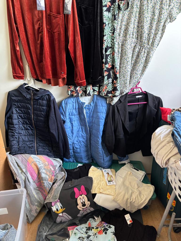 Kleding bundel M, Kleding | Dames, Dames-kledingpakketten, Ophalen of Verzenden, Nieuw