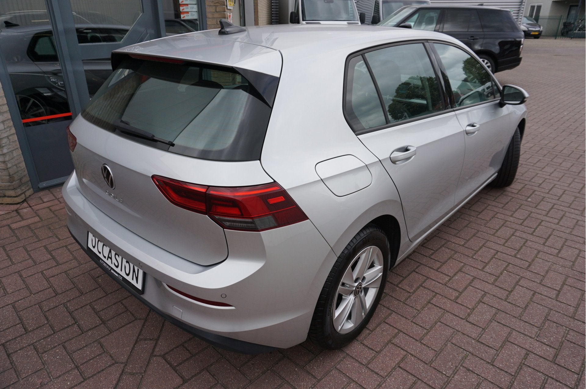Volkswagen Golf 1.5 TSI 110KW Life (bj 2023), Voorwielaandrijving, Stof, Zwart, 4 cilinders