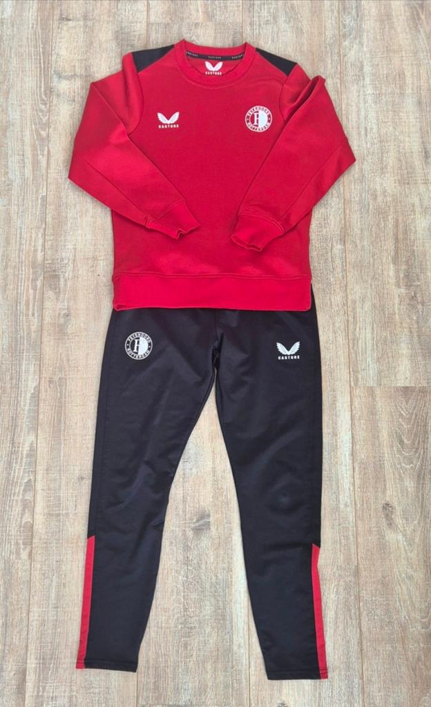 Trainingspak Feyenoord maat 146, Ophalen of Verzenden, Jongen of Meisje, Sport- of Zwemkleding