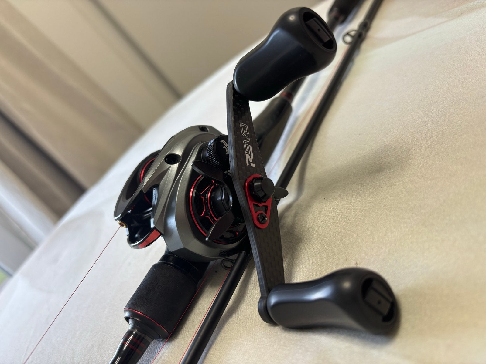 Abu Garcia Revo5 Premier LP-HL-L & Vendetta V3 Hengel Set, Ophalen of Verzenden, Zo goed als nieuw, Complete hengel