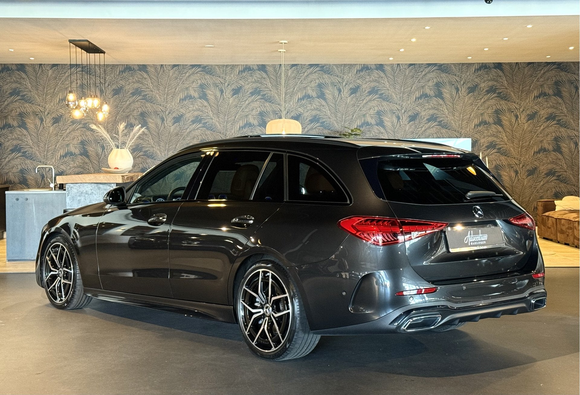 Mercedes-Benz C-Klasse Estate 200 Edition AMG I Pano I Nappa, Dealer onderhouden, Euro 6, 4 cilinders, Hybride Elektrisch/Benzine
