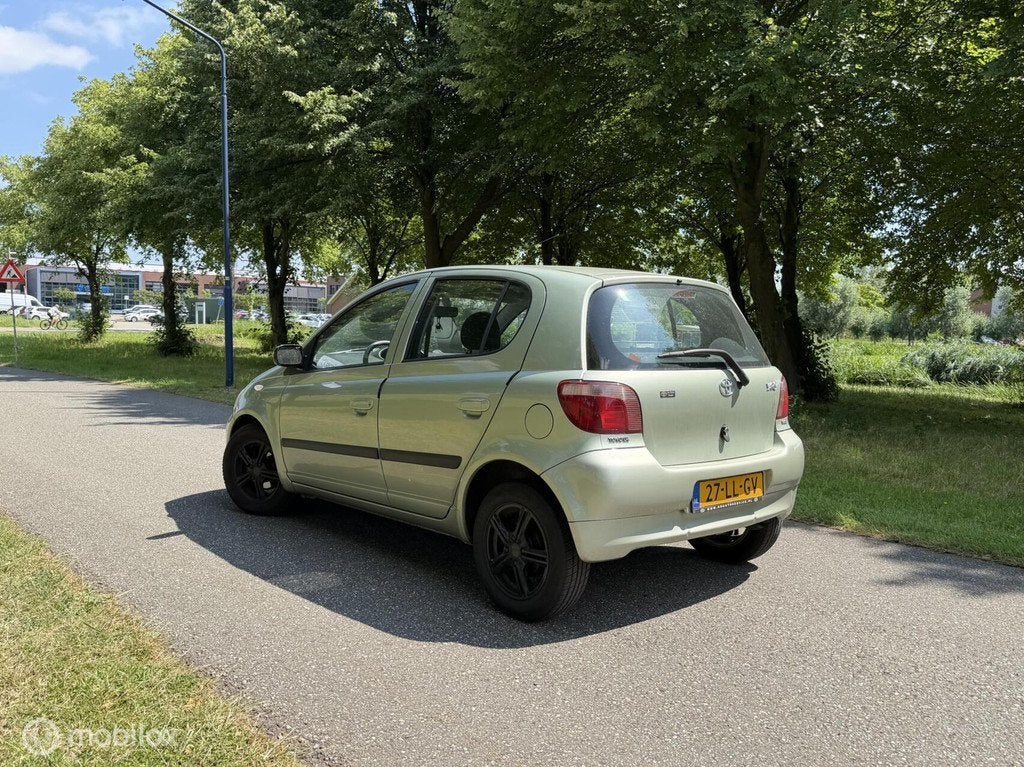 Toyota Yaris 1.3 VVT-i Sol*VOL AUTOMAAT*AIRCO*ELEK. RAMEN, Auto's, Toyota, 1299 cc, 15 km/l, Gebruikt, 4 cilinders