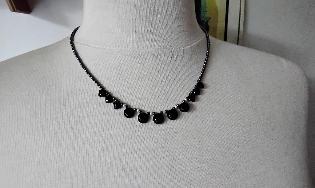 Prachtige Ketting Fijne Zwarte Unieke Onyx Zeldzaam Parels, Ophalen, Zwart, Nieuw, Steen of Mineraal