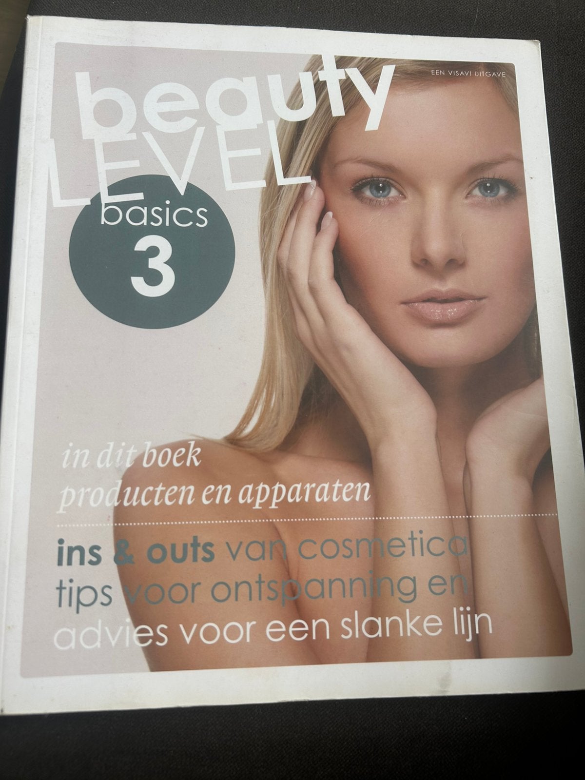 Beauty level  basics 3, Ophalen of Verzenden, Zo goed als nieuw