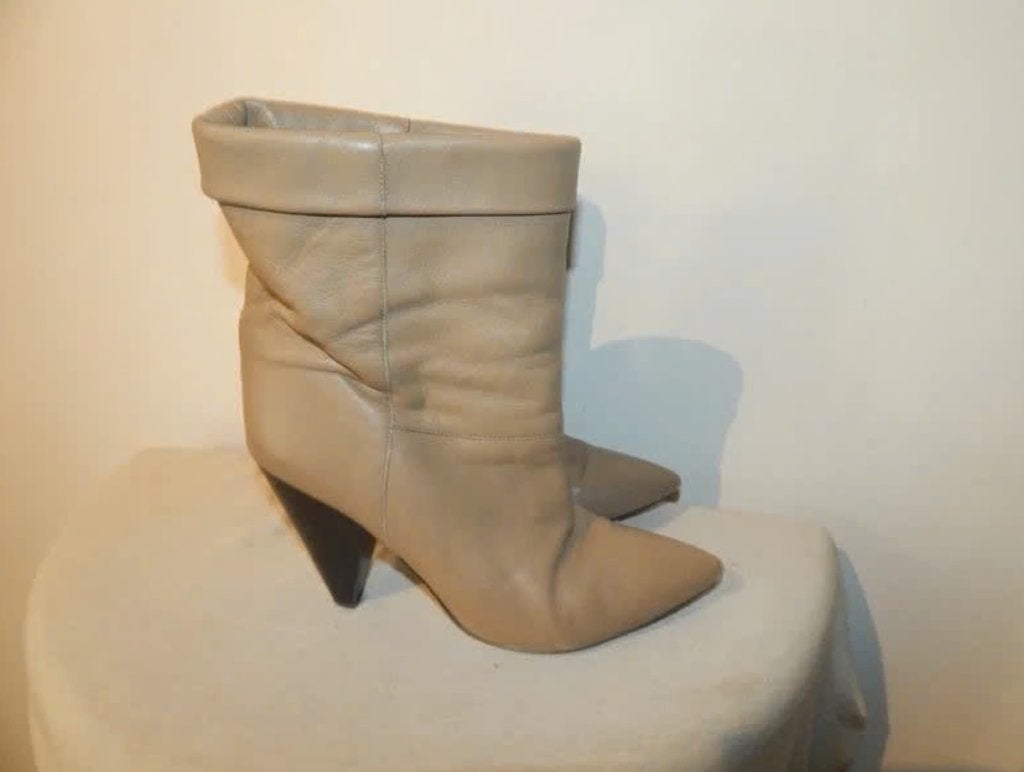 Isabel Marant taupe-leren enkellaarsjes MT 38, Isabel Marant, Beige, Lage of Enkellaarzen, Ophalen of Verzenden