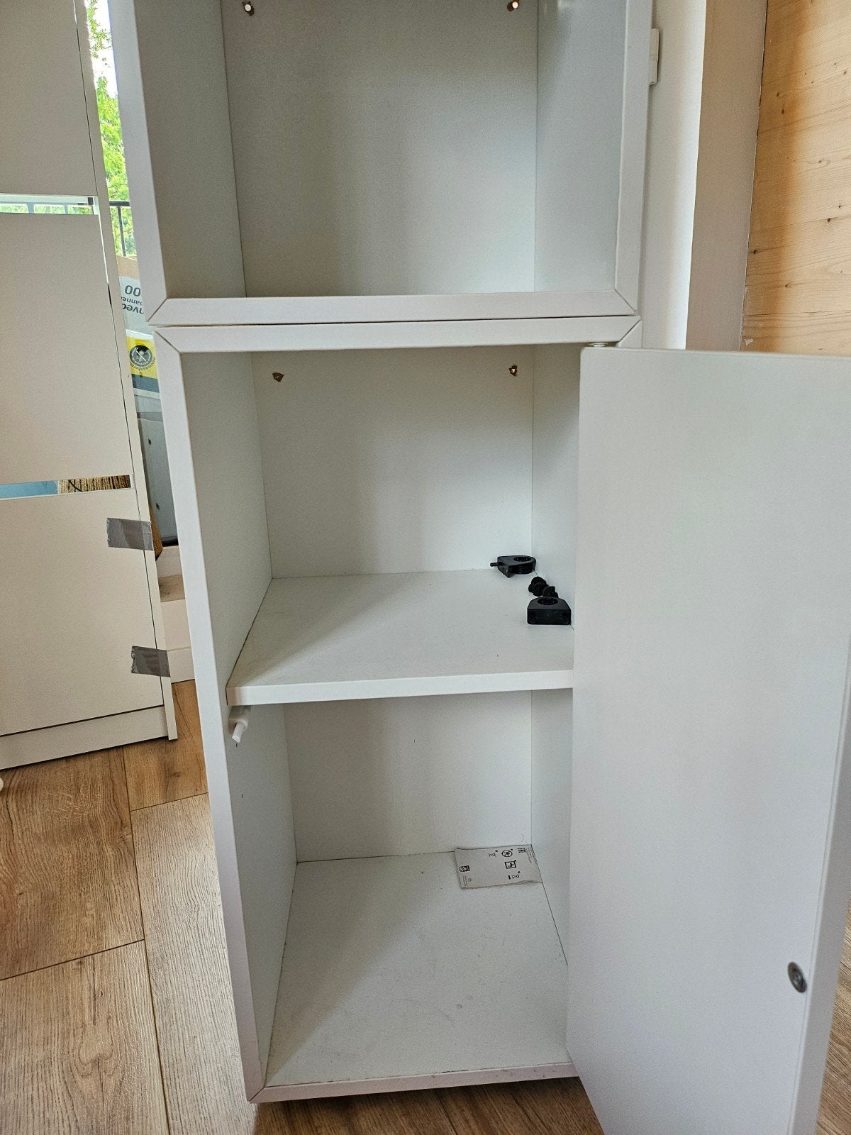 Compact wit kastje met deur, Ophalen of Verzenden, Gebruikt